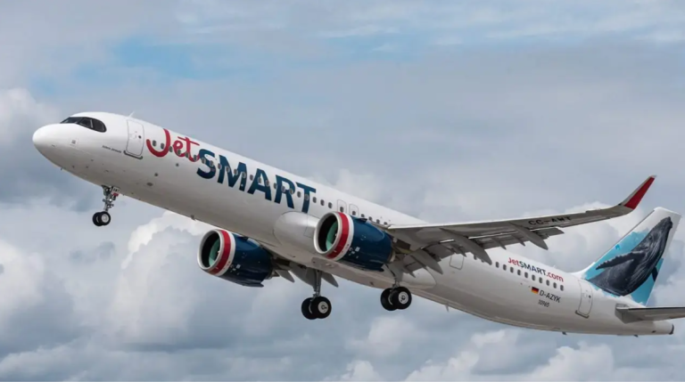 JetSMART cancela nueve rutas en Chile: estas son las conexiones que dejarán de operar