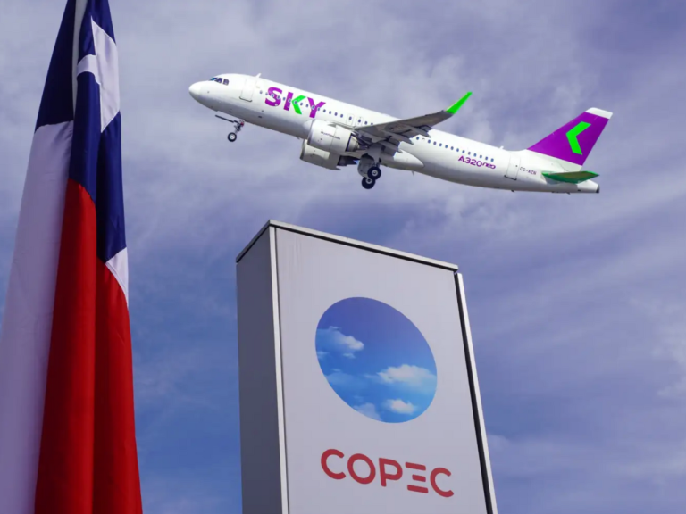 Copec anuncia alianza con SKY Airline tras quiebre con LATAM: puntos por pasajes, bencina y experiencias turísticas en Chile
