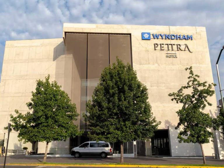 Wyndham Hotels & Resorts refuerza su presencia en Chile