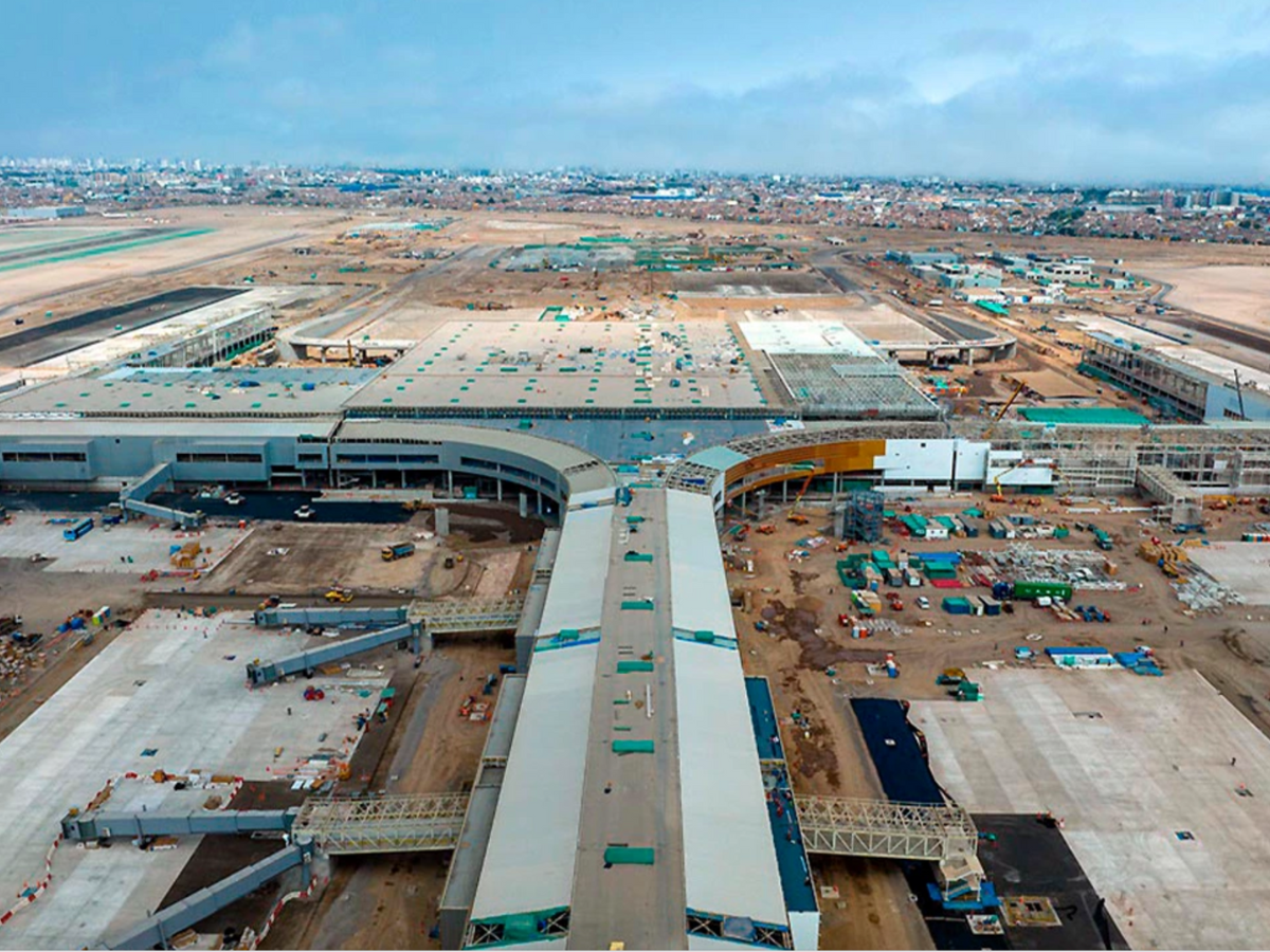 Caos en el Nuevo Aeropuerto Jorge Chávez de Lima: Fallas Críticas, Vuelos Cancelados y Sanciones a la Vista