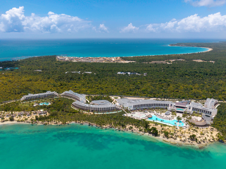 Hilton inaugura Zemi Miches Punta Cana: nuevo resort todo incluido de lujo en Playa Esmeralda, República Dominicana