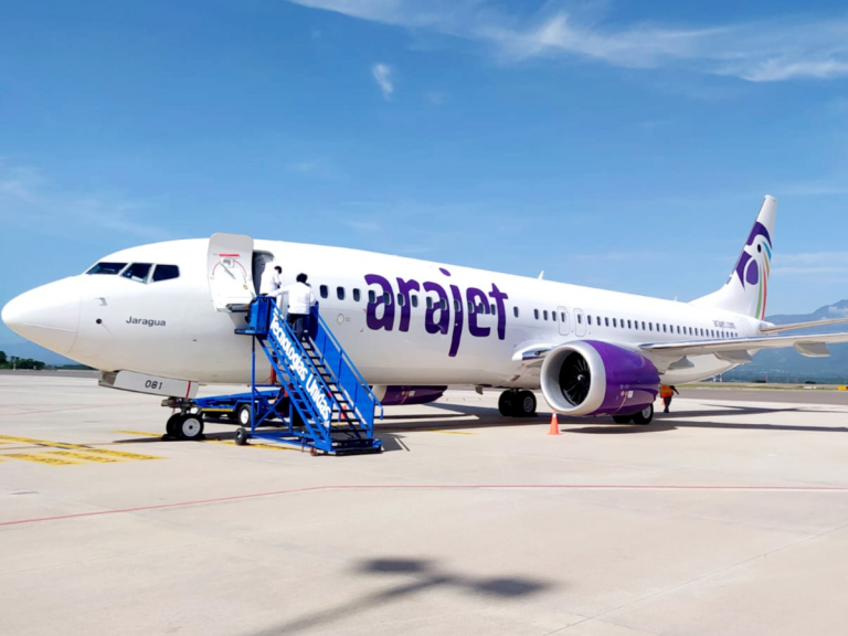 Arajet expande su programa “Mi Primer Vuelo” a Chile
