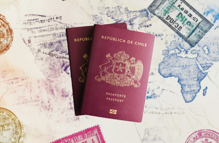 Se acaban los timbres en los pasaportes: Europa implementará sistema biométrico desde octubre.